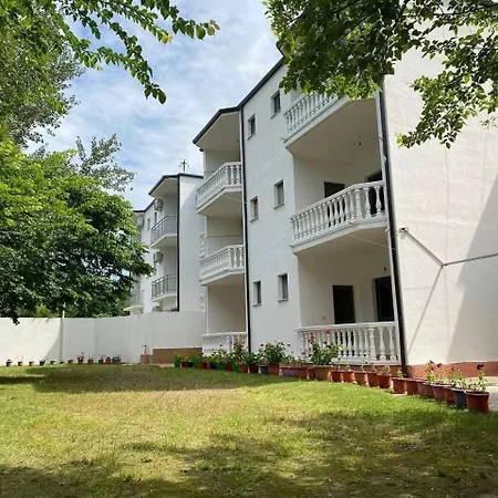 Hotel Mani 2