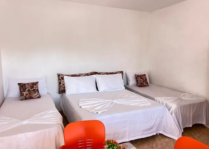 Mani 2 Hotel Velipojë