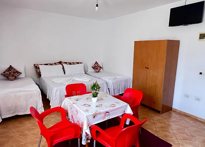 Mani 2 Hotel Velipojë